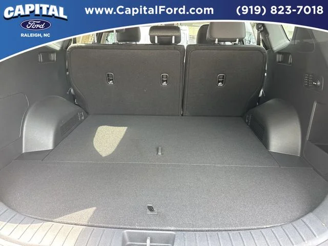 Used 2023 Gray Hyundai SEL image 16