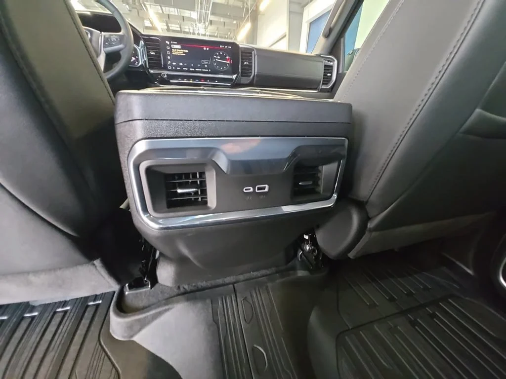 Certified Used 2026 Sterling Metallic GMC Elevation image 28