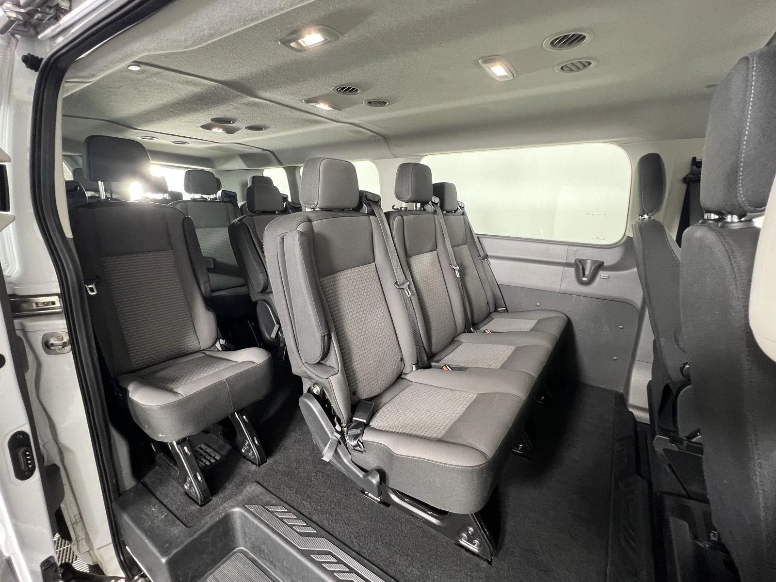 Used 2026 Oxford White Ford 350 XLT image 20