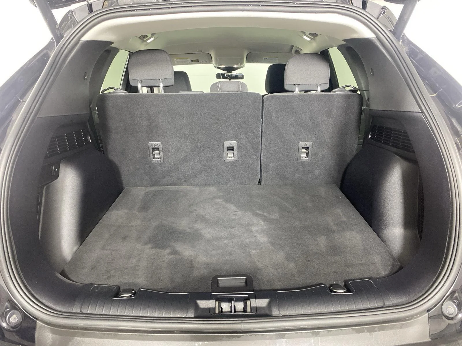 Used 2023 Agate Black Ford Active image 24