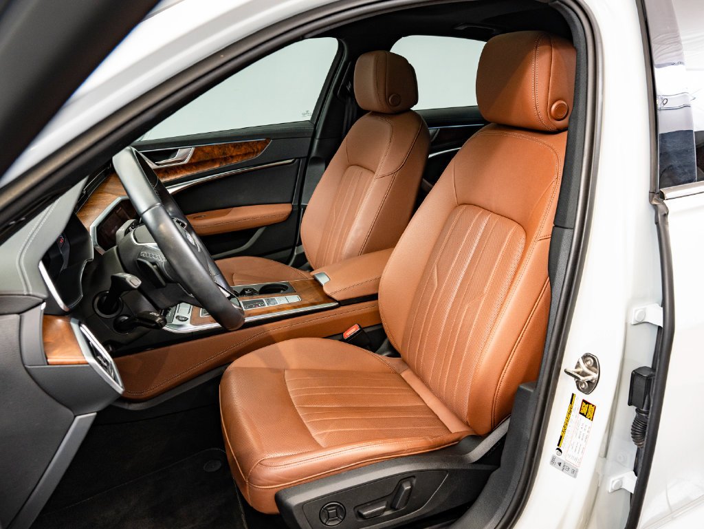Used 2023 Glacier White Audi 55 Premium Plus image 23