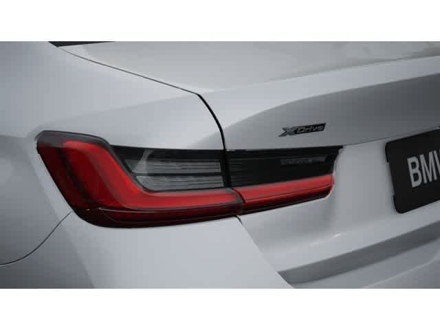 New 2026 Mineral White Metallic BMW 330i xDrive image 8