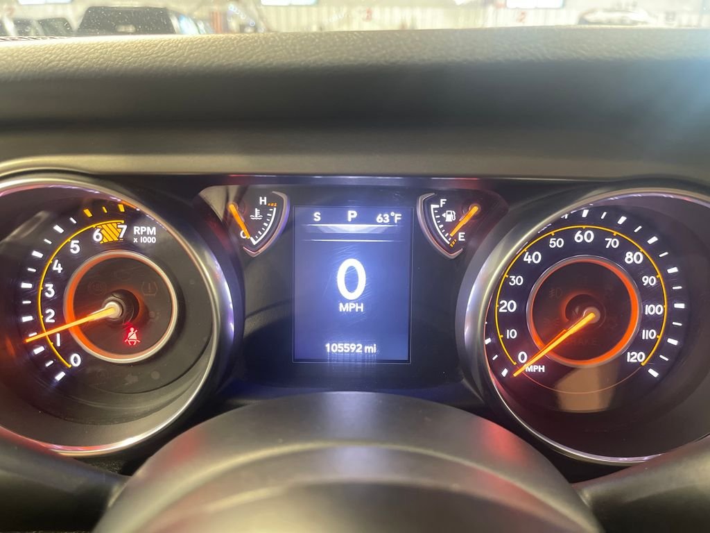 Used 2018 White Jeep Unlimited Sport image 22