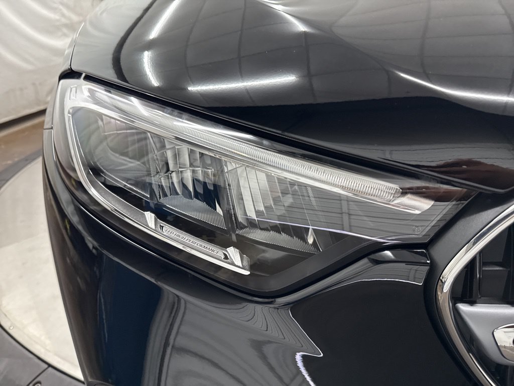 Certified Used 2026 Black Mercedes-Benz GLC 300 image 11