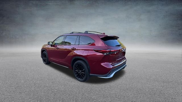 Used 2023 Pearl Toyota XSE image 6