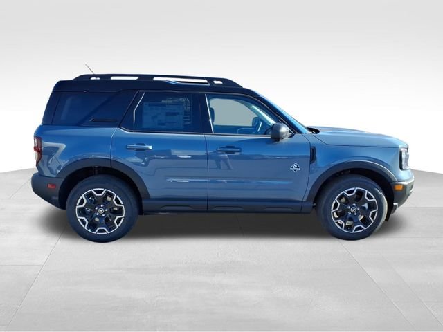 New 2025 Azure Gray Metallic Tri-Coat Ford Outer Banks® image 14