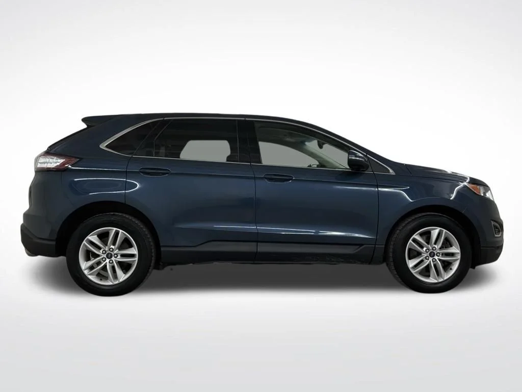 Used 2016 Blue Metallic Ford SEL image 26