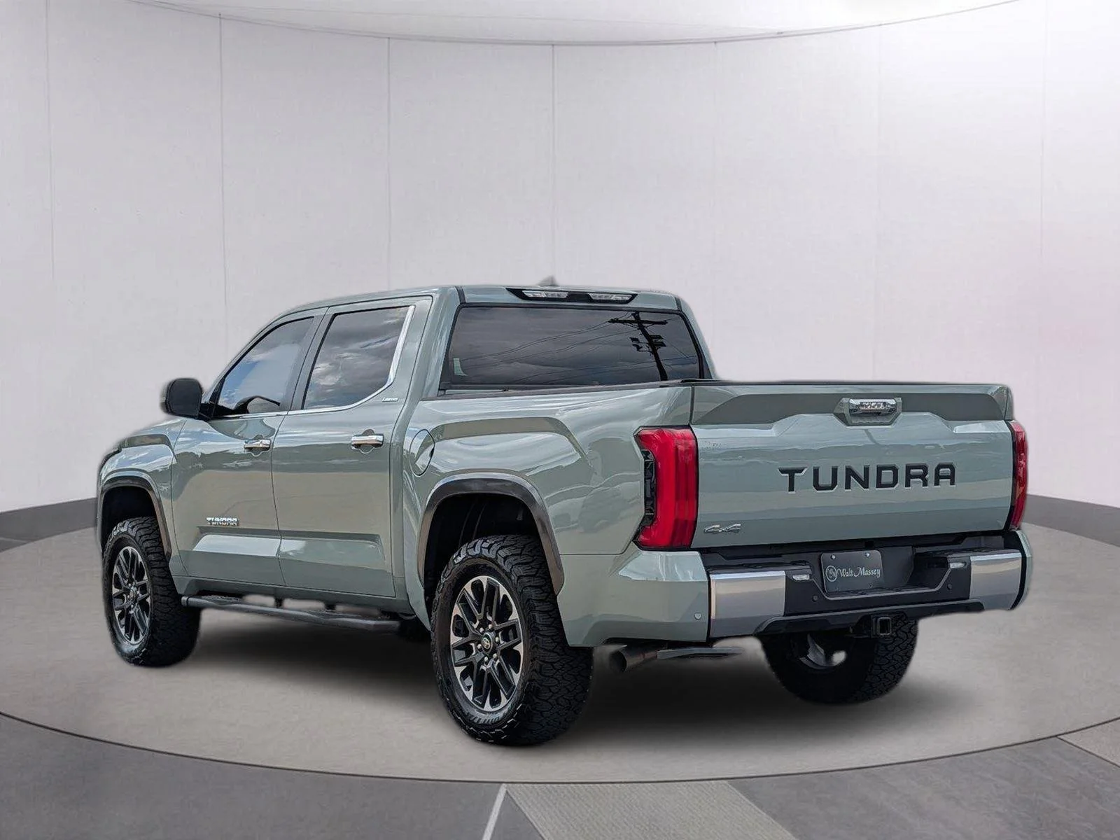 Used 2025 Lunar Rock Toyota Limited image 3