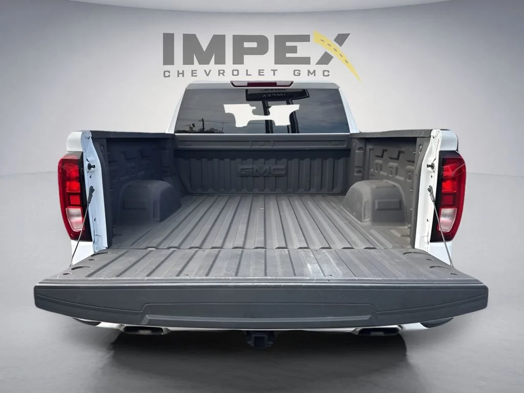 Used 2024 Summit White GMC Elevation image 30