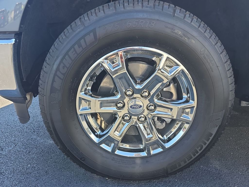 Used 2023 Gray Ford XLT image 10