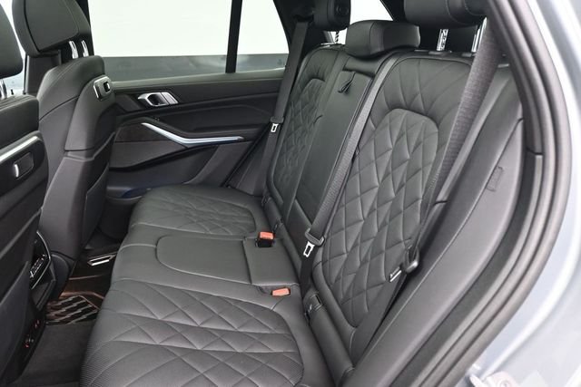 Used 2025 Gray BMW sDrive40i image 12