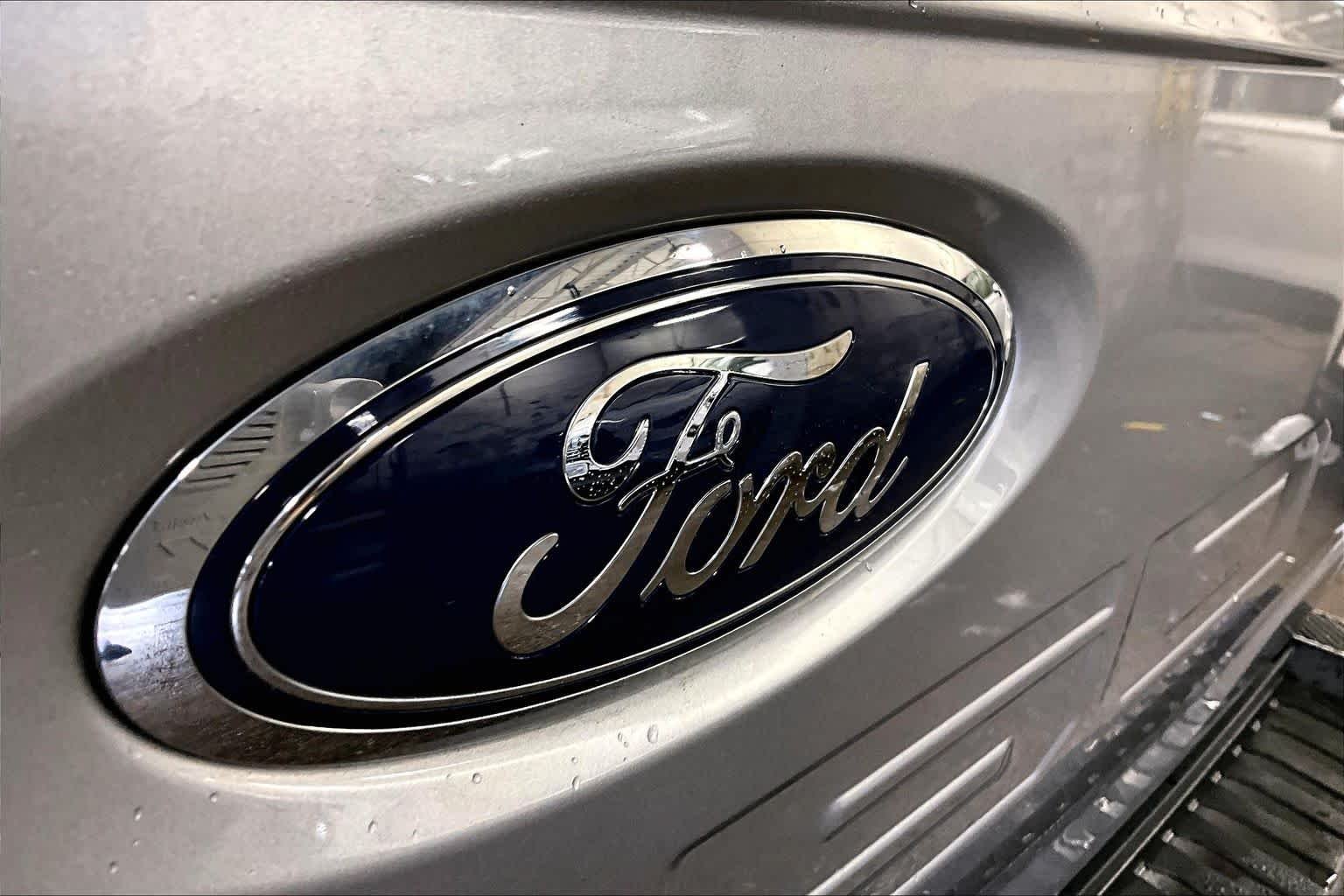 Used 2021 Iconic Silver Metallic Ford XLT image 29