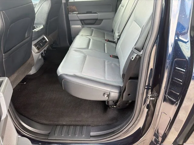 Used 2023 Blue Ford Lariat image 9