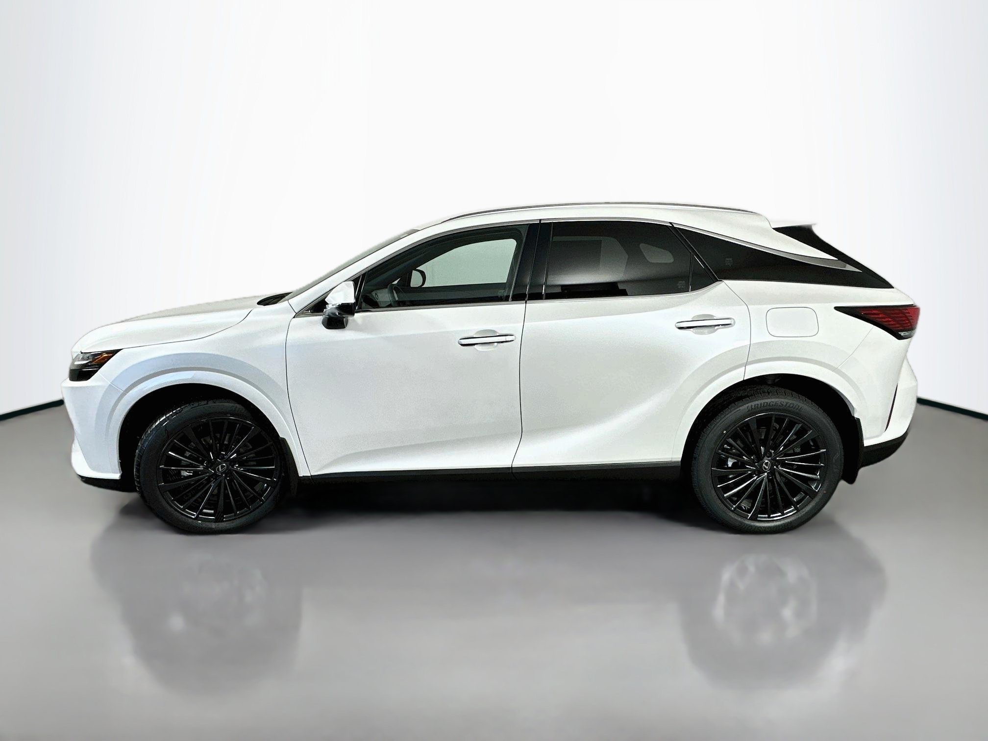 New 2026 Eminent White Pearl Lexus RX 450h+ PREMIUM AWD image 4