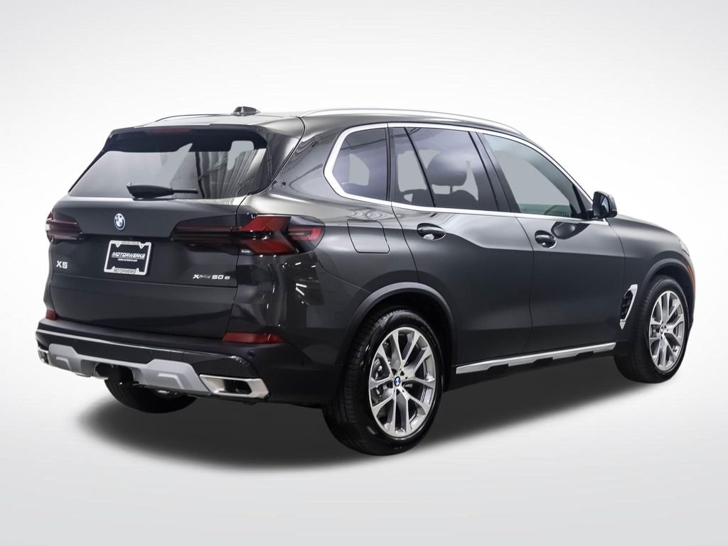 New 2026 Gray Metallic BMW xDrive50e image 5
