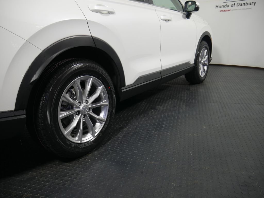 New 2026 Platinum White Pearl Honda AWD EX image 4