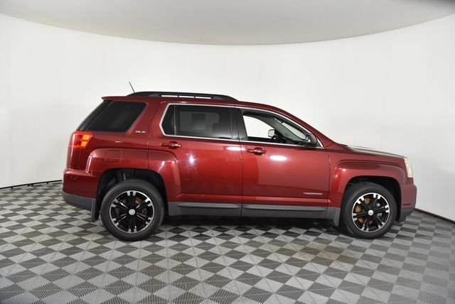 Used 2017 Red GMC SLE-2 image 11