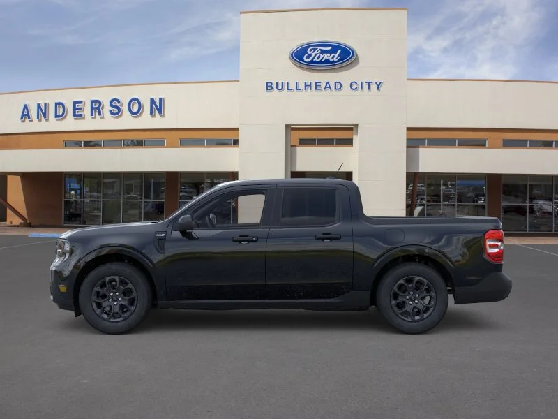 New 2026 Shadow Black Ford XLT image 3