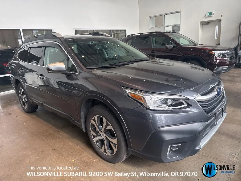 2021 Subaru Outback Touring's photo