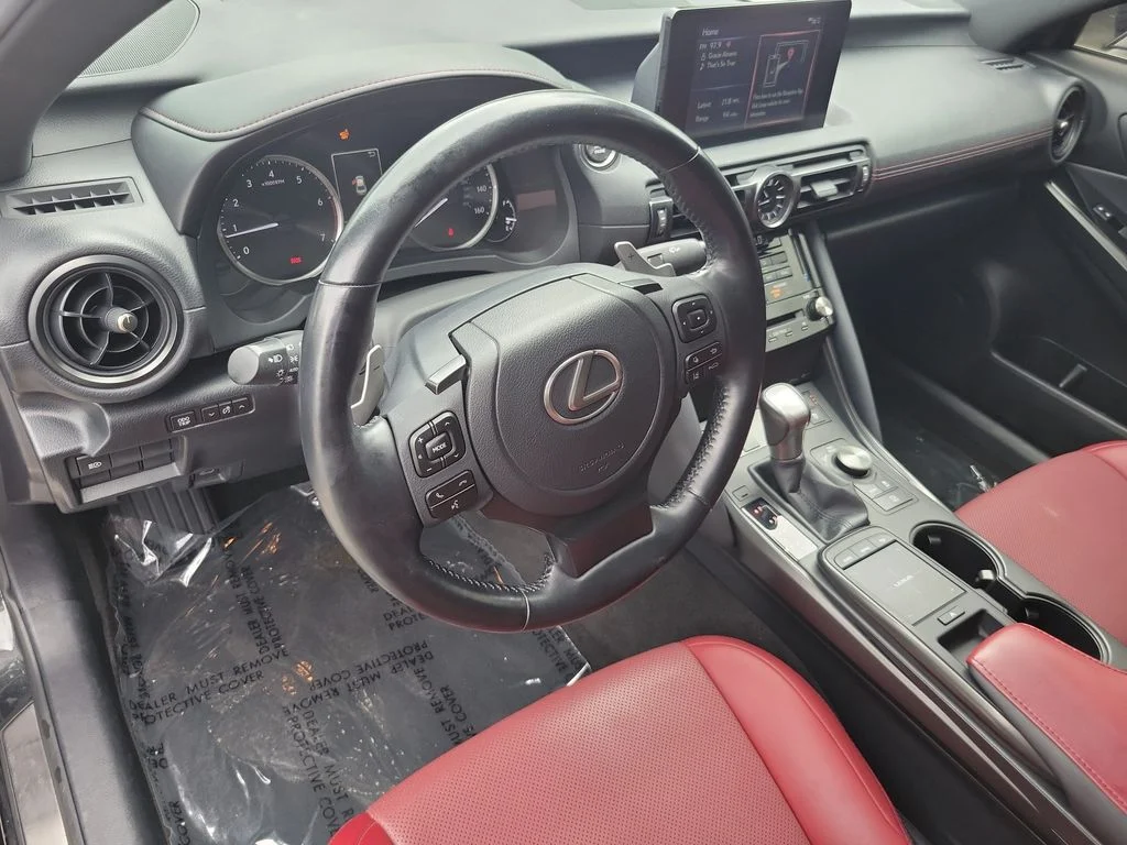 Used 2024 Black Lexus 300 image 22