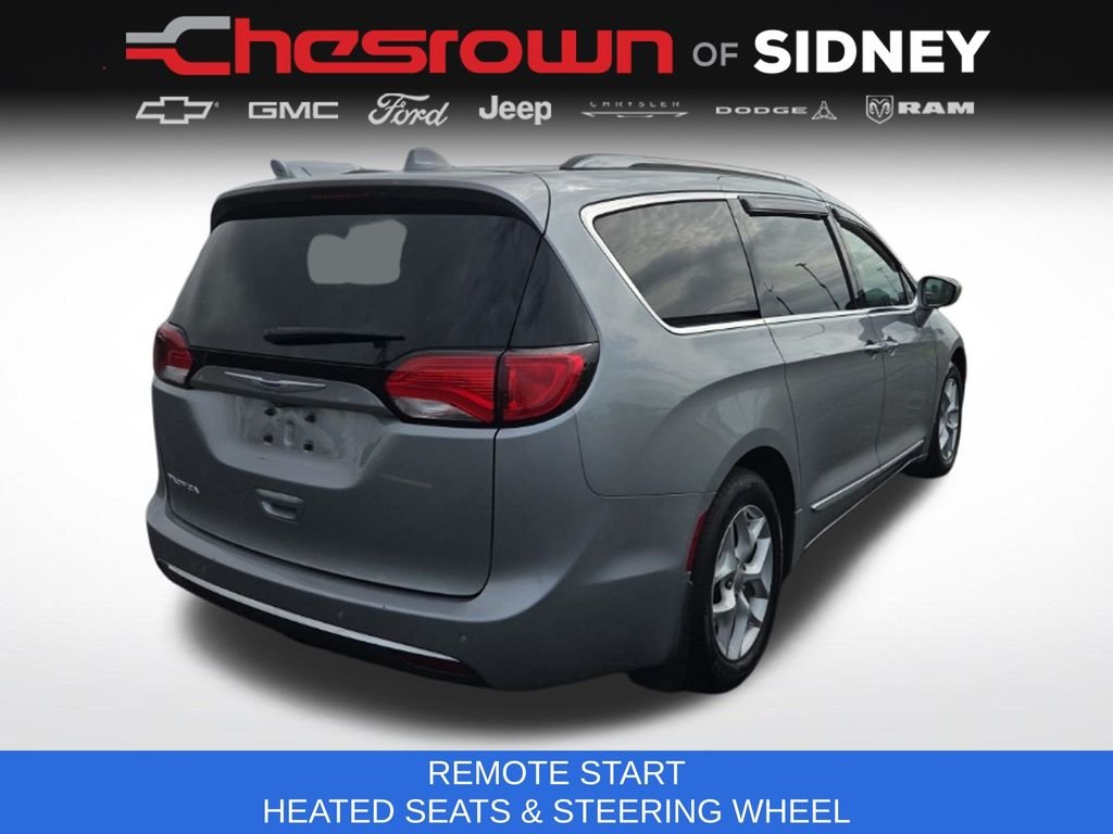 Used 2019 Silver Chrysler Touring L image 5