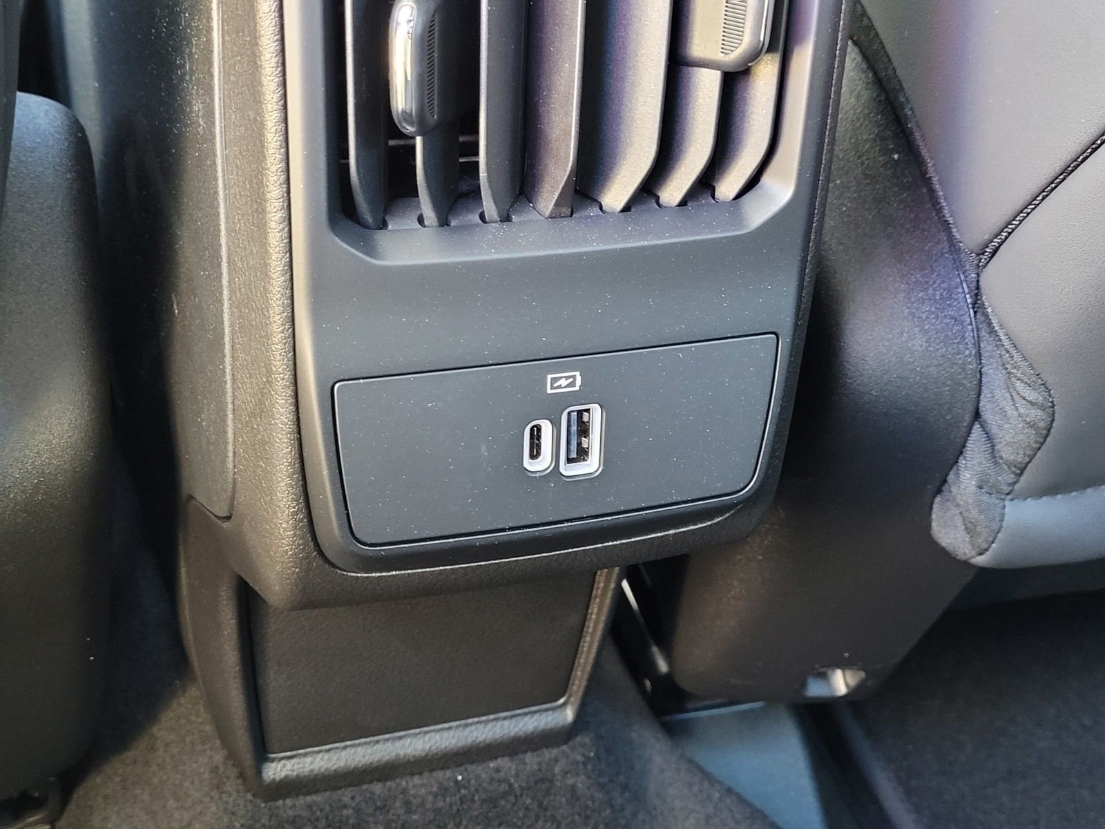 2025 Alfa Romeo Tonale Base - Photo 11