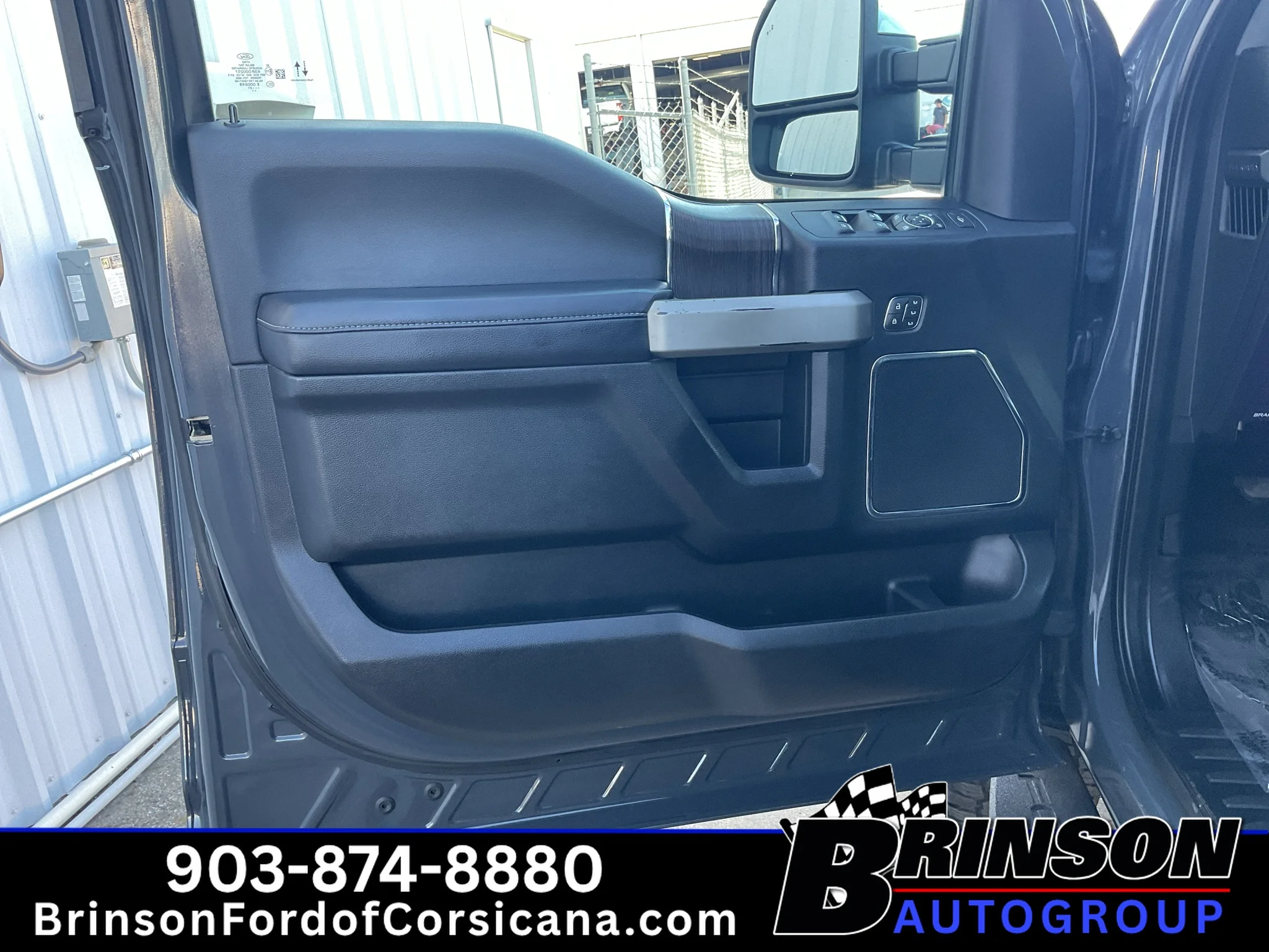 Used 2021 Lithium Gray Metallic Ford LARIAT image 25