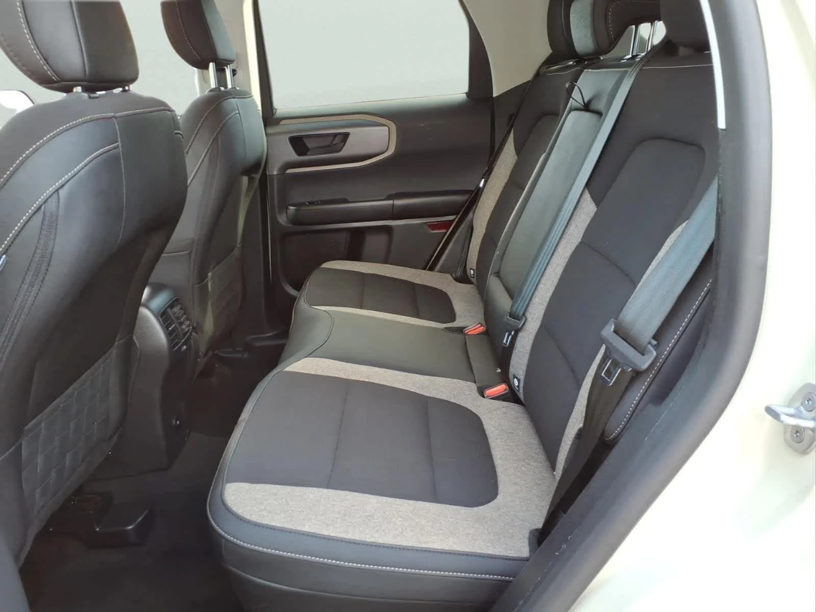Used 2025 Desert Sand Ford Big Bend image 29