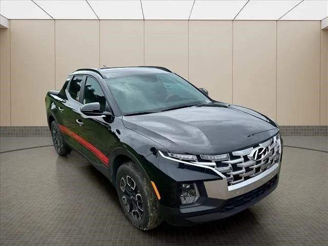 Used 2022 Black Hyundai SEL Premium image 9