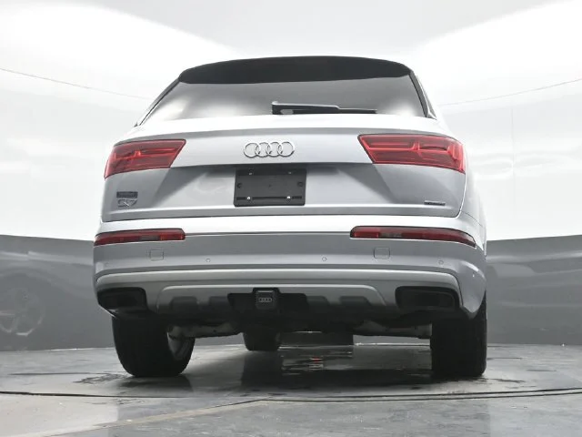 Used 2019 Silver Audi 55 Prestige image 18