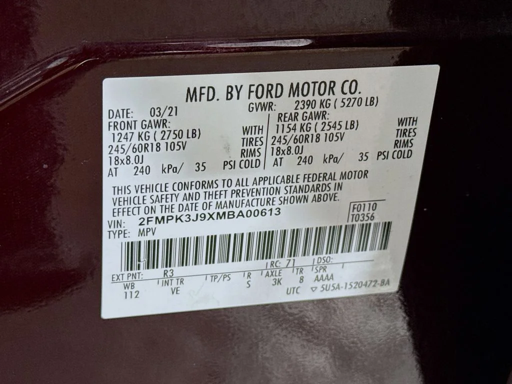 Used 2021 Red Ford SEL image 38