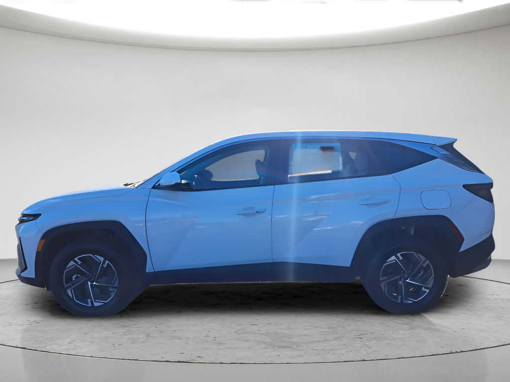 New 2026 White Hyundai Blue SE image 2