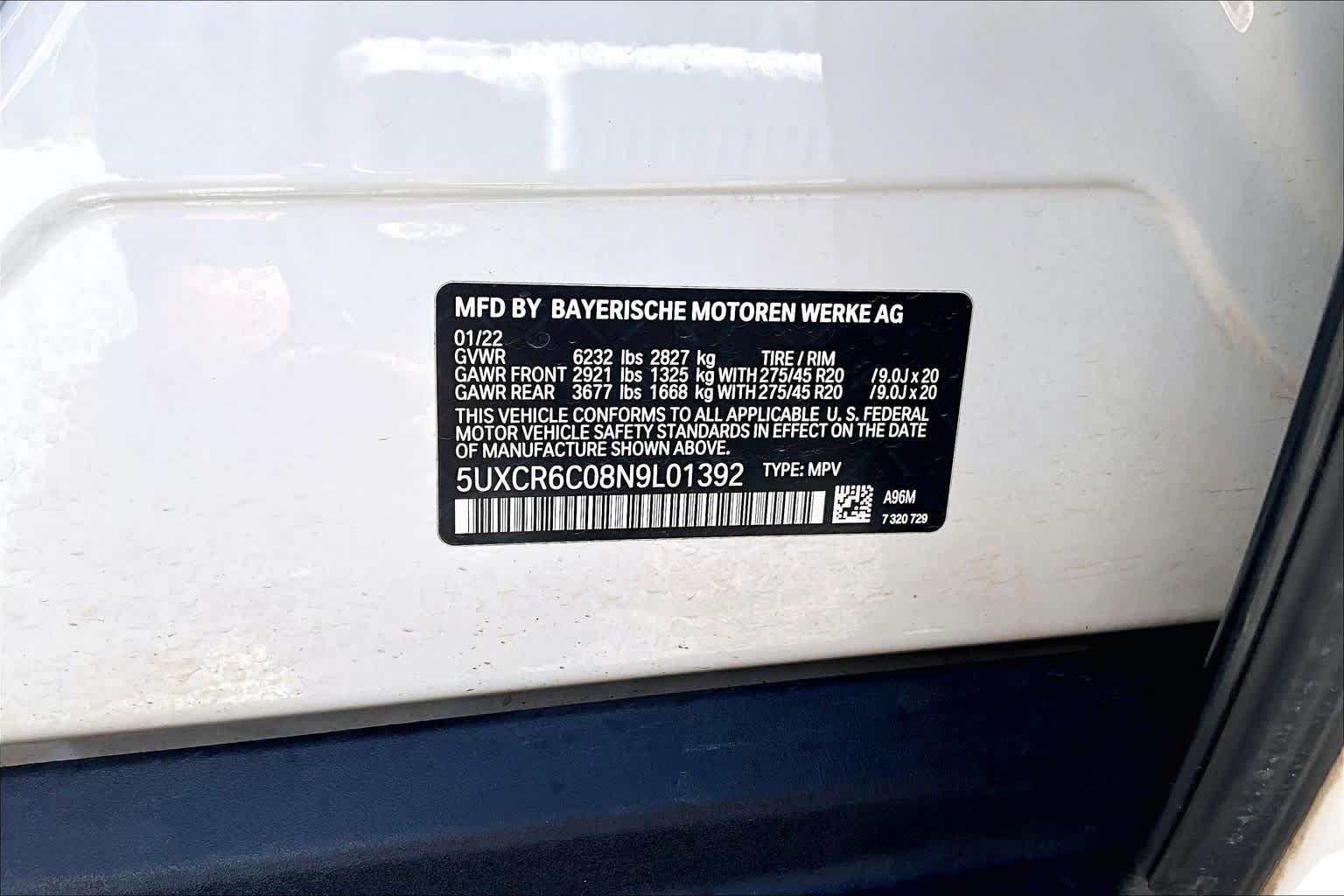 Used 2022 Mineral White Metallic BMW xDrive40i image 35