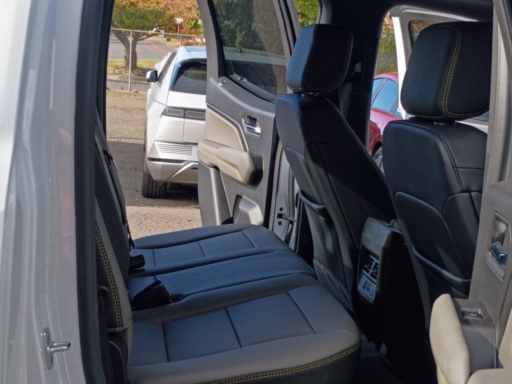 Used 2026 Summit White Chevrolet ZR2 image 18