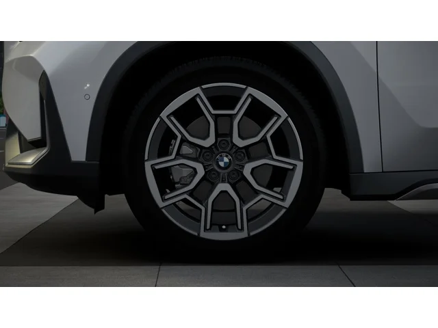 New 2026 Mineral White Metallic BMW  image 7