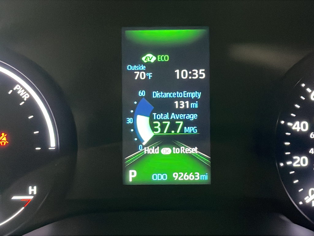 Used 2022  Toyota XLE image 13