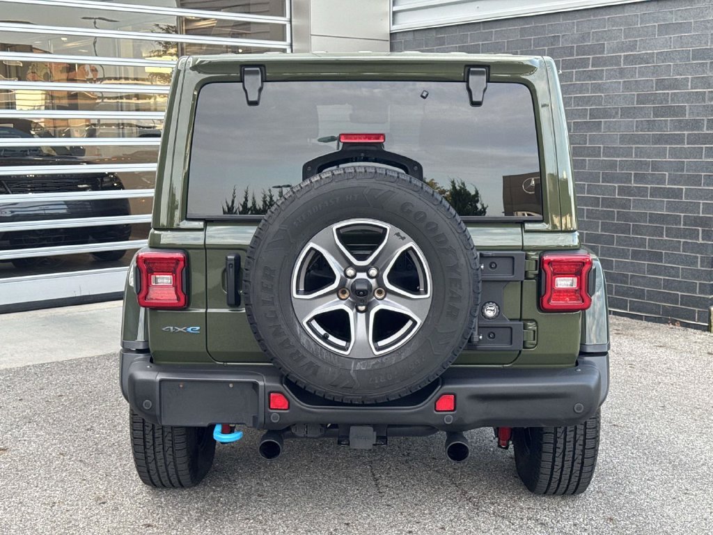Used 2024 Green Clearcoat Jeep Rubicon 4xe image 6