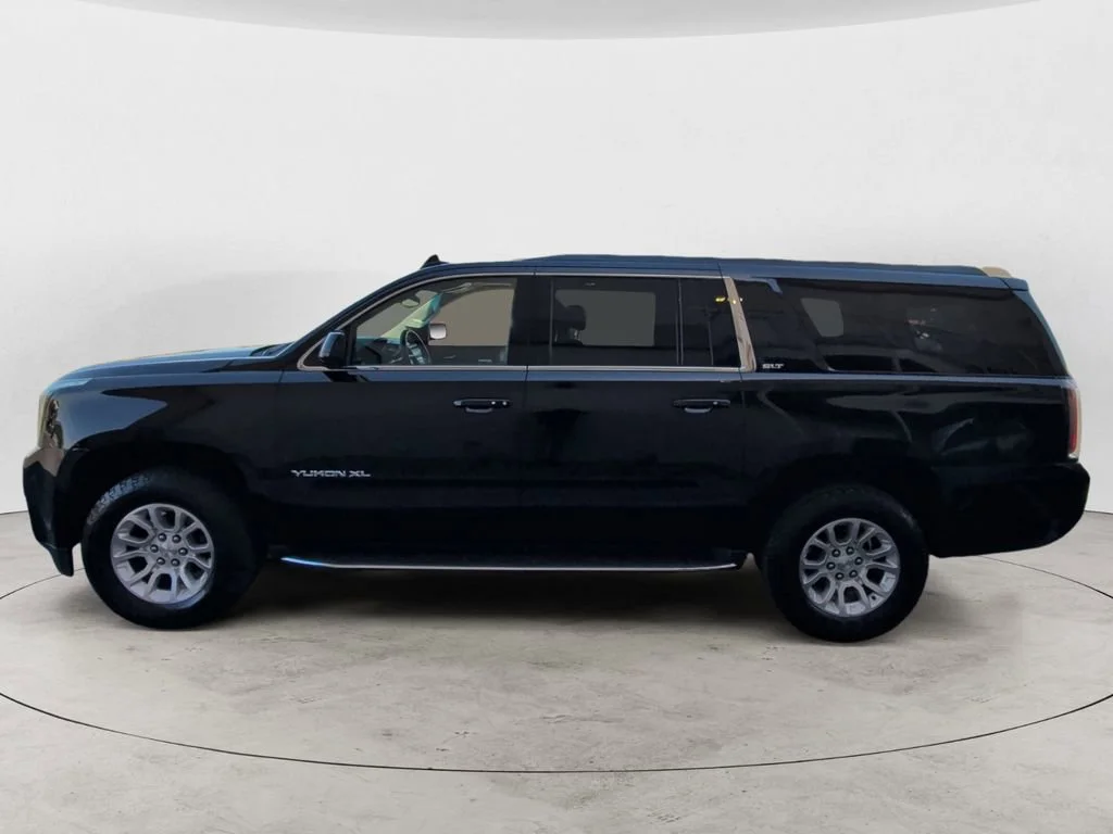 Used 2016 ONYX BLACK GMC SLT image 2