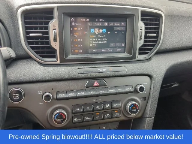 Used 2017 Silver Kia EX image 29
