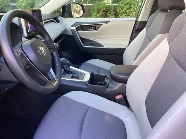 Certified Used 2025 MAGNETIC GRAY MET. Toyota  image 4