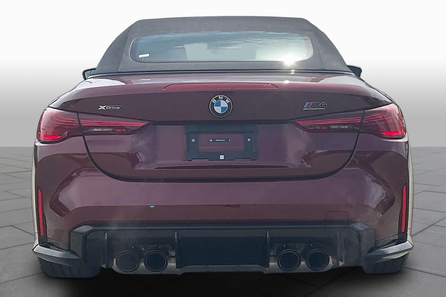 Used 2025 Aventurin Red Metallic BMW Competition xDrive image 4