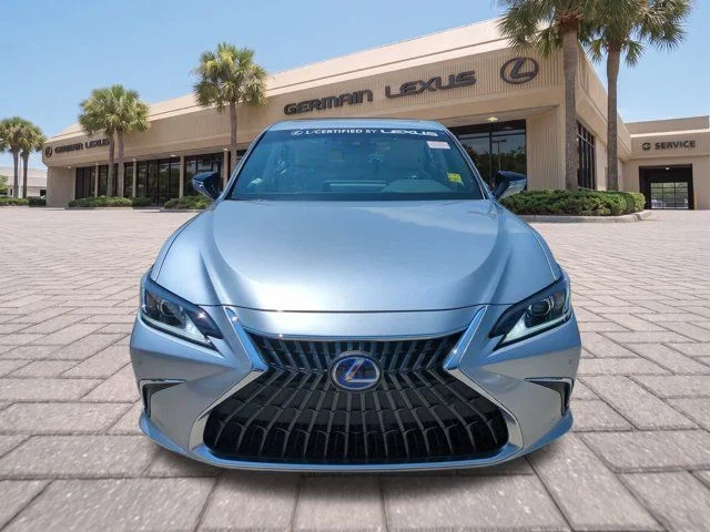 Certified Used 2022 Silver Lexus 300h Luxury image 9