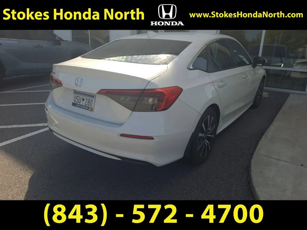Used 2022  Honda EX image 4