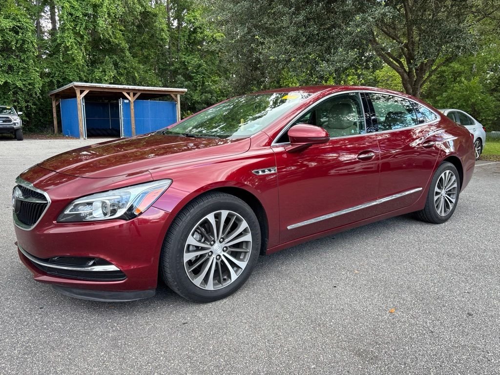 Used 2017 Red Buick Essence image 21