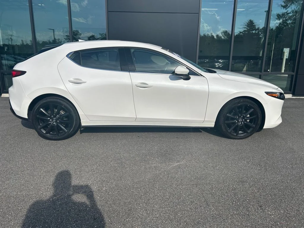 Certified Used 2022 White Mazda Premium image 3