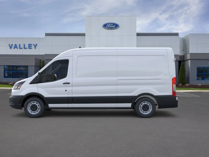 New 2026 Oxford White Ford Cargo Van image 19