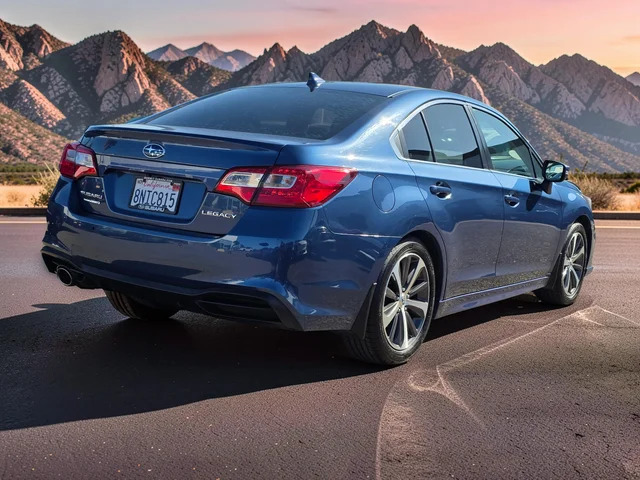 Used 2019 Blue Subaru 2.5i image 7