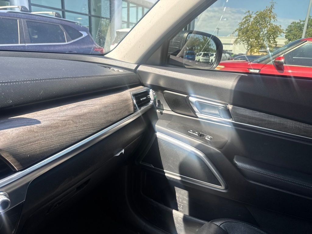 Used 2020 Gray Kia EX image 9