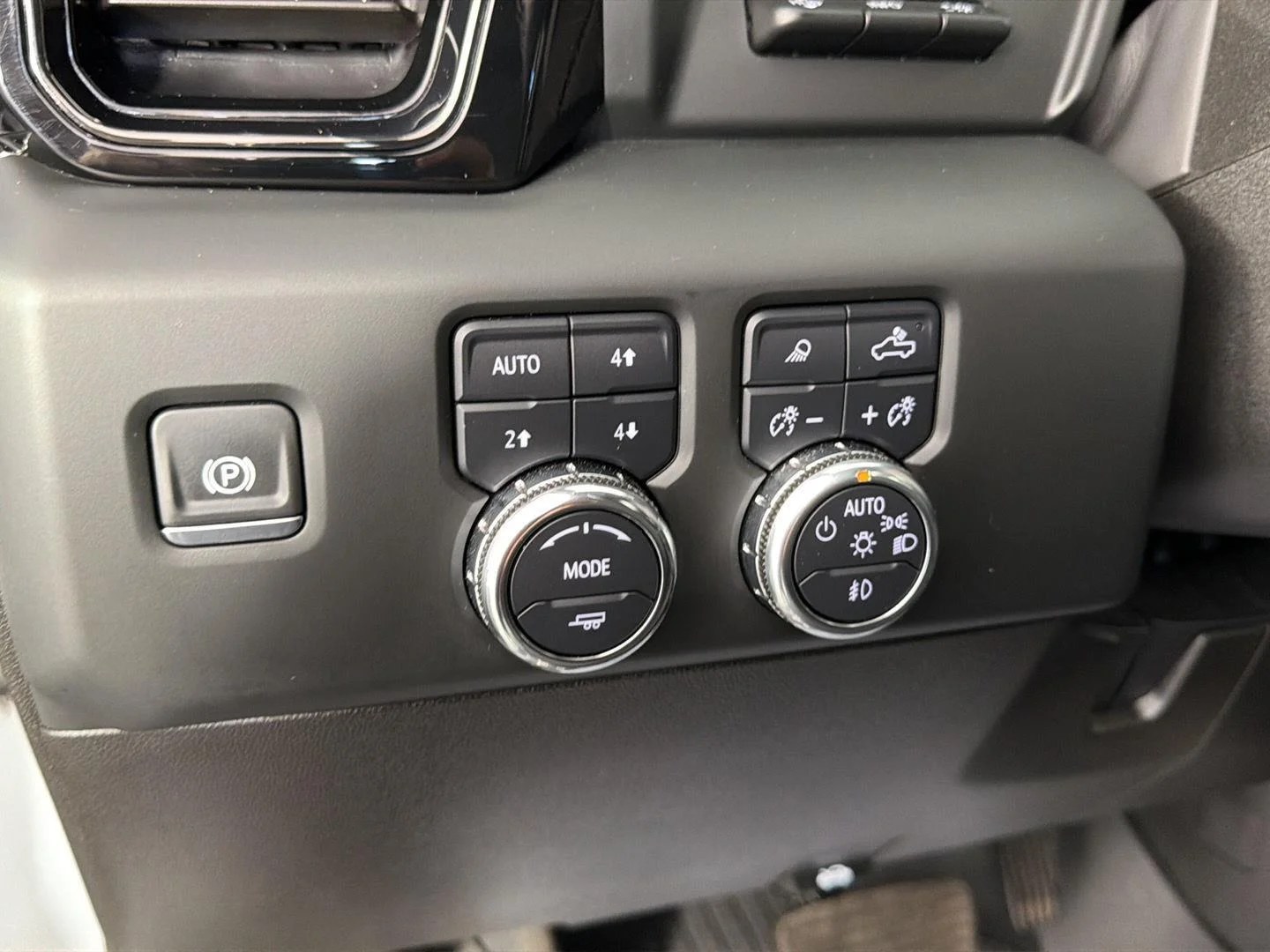 Used 2024 Thunderstorm Gray GMC AT4 image 30
