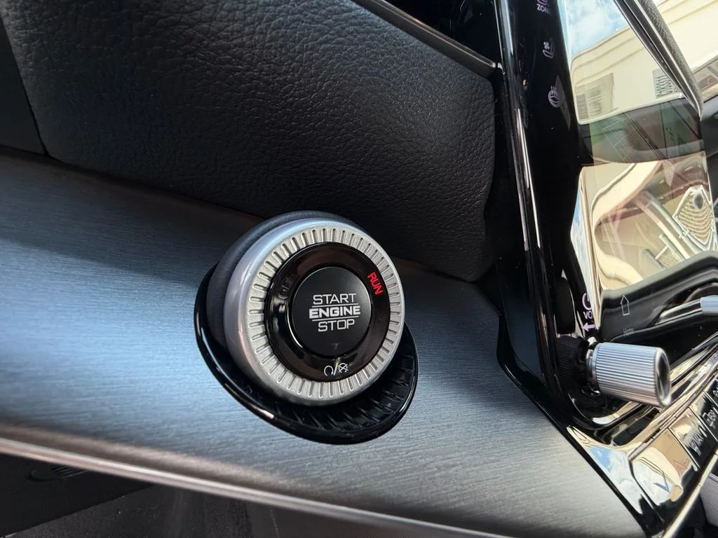 New 2026 Black Jeep  image 23